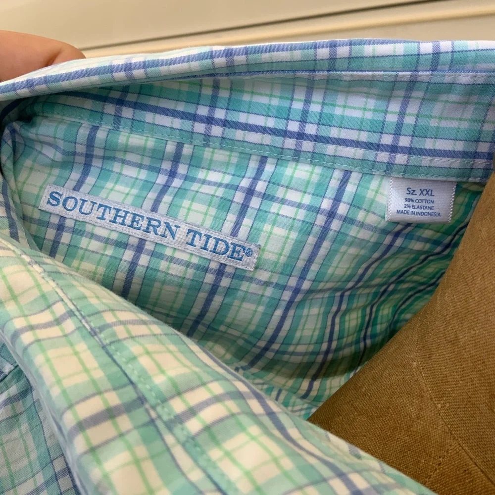 Southern Tide mens button down shirt - Picture 5 of 5